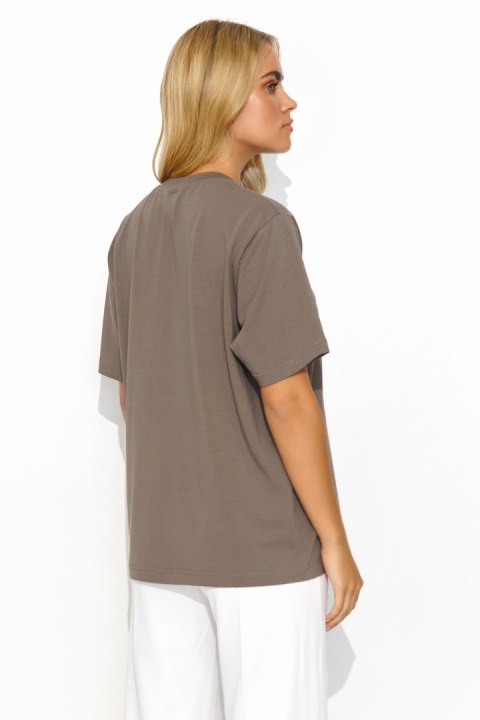 T-shirt Damski Model M826 Brown - Makadamia