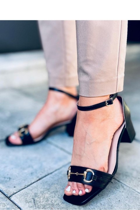 Sandałki na obcasie KSENIA BLACK - Inello Sandałki na obcasie KSENIA BLACK - Inello