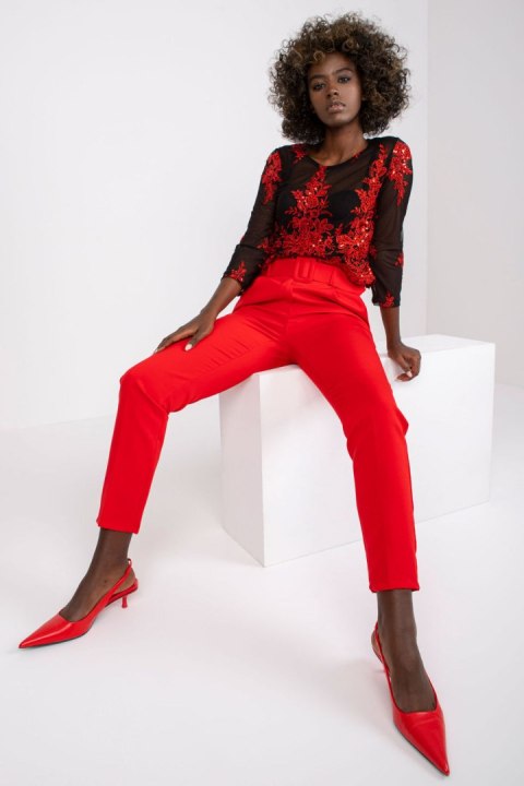 Spodnie Damskie Model DHJ-SP-12787.21X Red - Italy Moda Spodnie Damskie Model DHJ-SP-12787.21X Red - Italy Moda