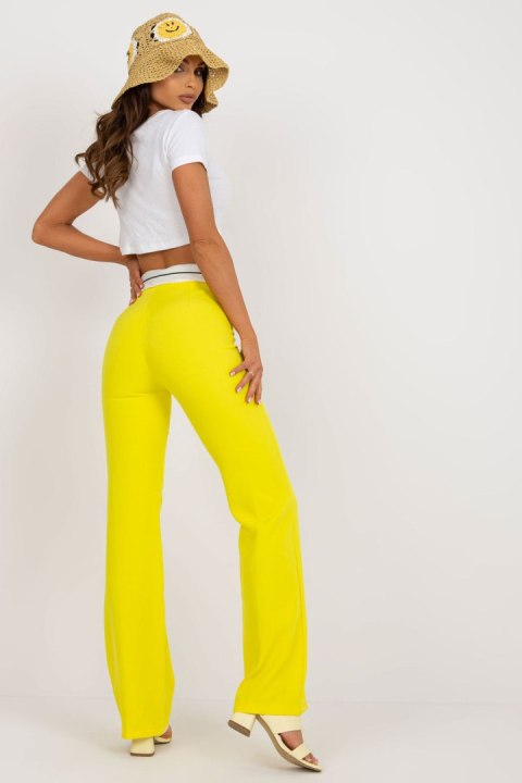 Spodnie Damskie Model DHJ-SP-6971.44P Yellow - Italy Moda