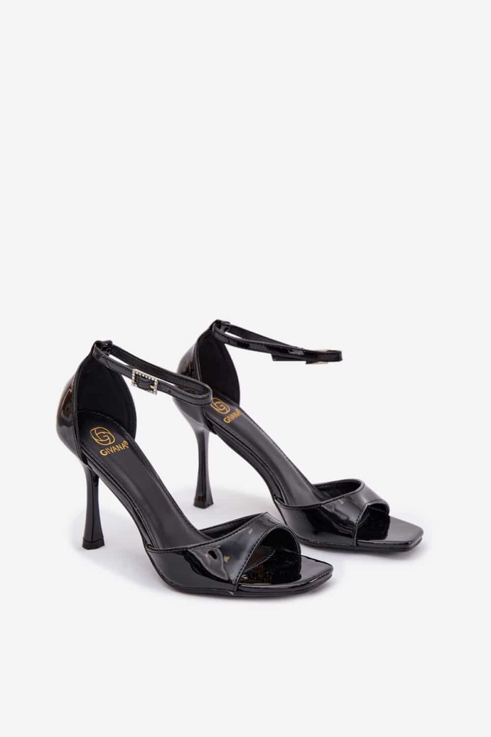Sandały Model Revella LOLA5266 Black - Step in style - obrazek 2