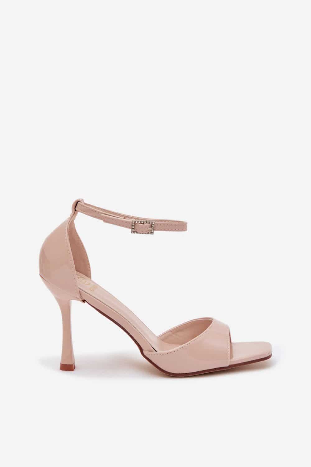 Sandały Model Revella LOLA5266 Beige - Step in style